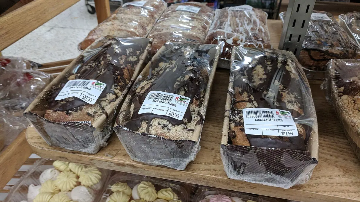 Poundbakery – bakery in West Bromwich town centre